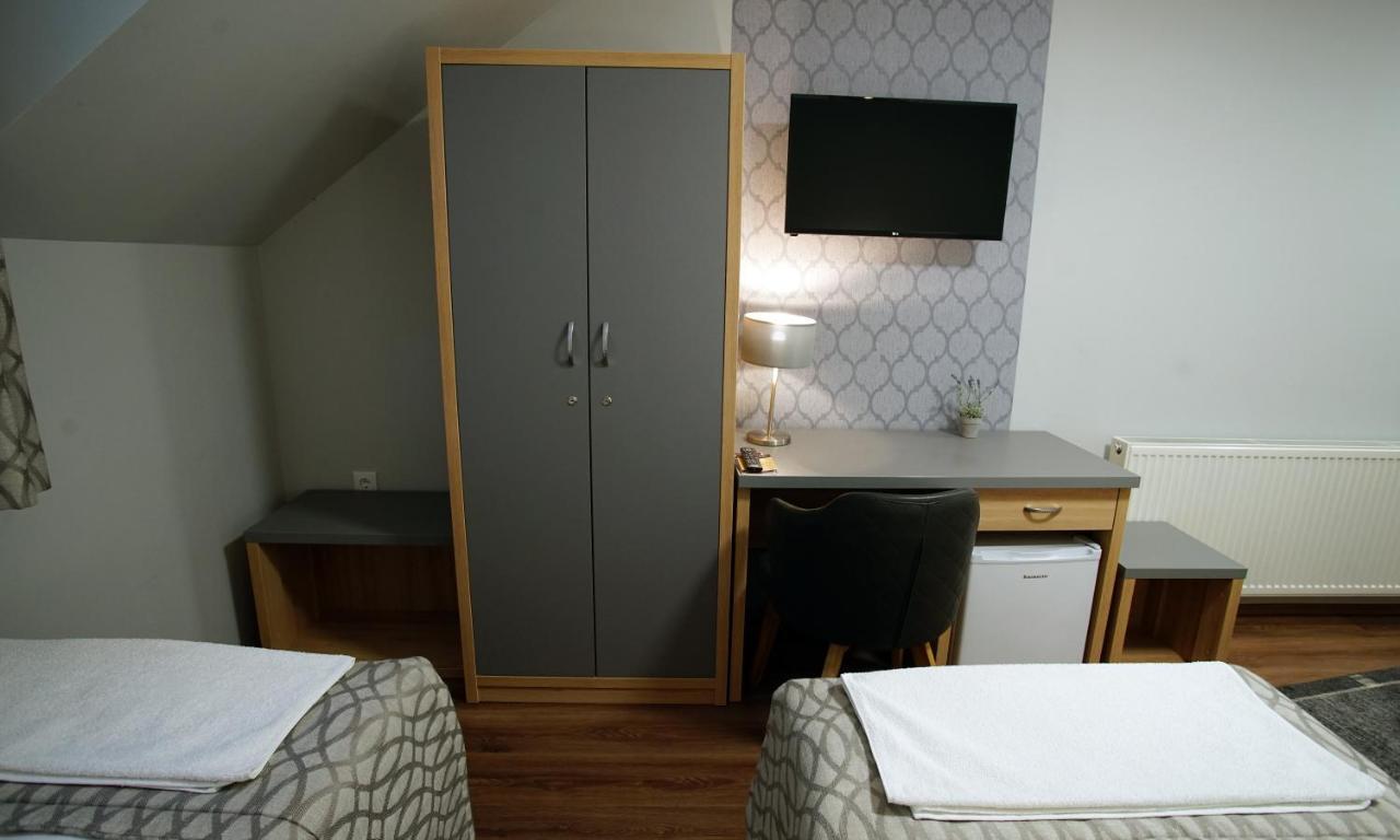 Dolce Vita Panzió Miskolc Exterior foto
